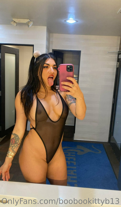 Boobookittyb13 modèle parfait archive