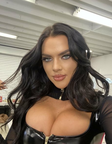 bikini ado onlyfans haut sexy des photos