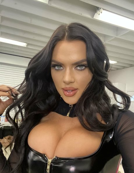 kelsie art de star du porno photo