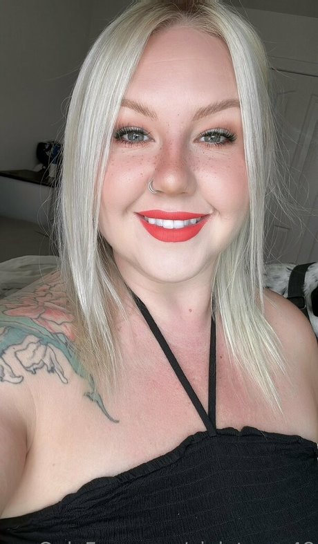 violetmae48 art star du porno galeries