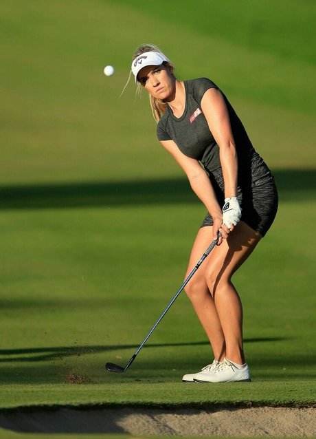 Paige Spiranac art de star du porno galeries