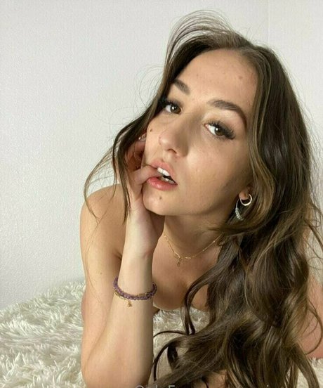 milf masturbation onlyfans assez érotique photo