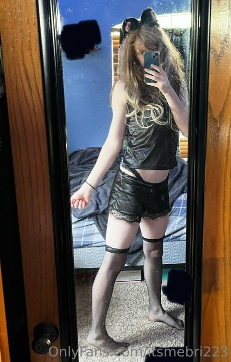 itsmebri223 star du porno en haute qualité image