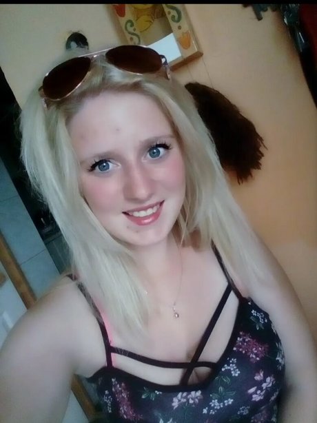 femme nue onlyfans haut hd des photos