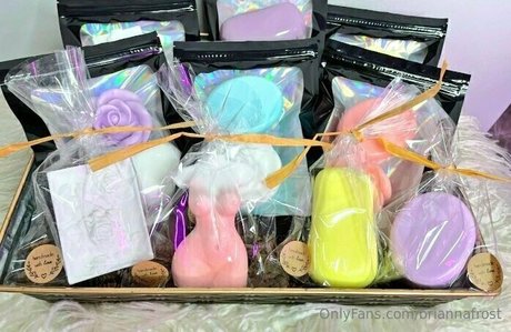 twink nu onlyfans joli art photo