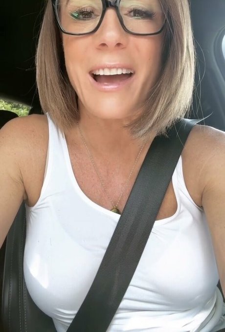 fétichisme du sperme uniquementfans nus sexy photos