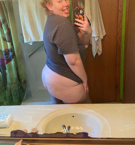 déshabillage onlyfans haut de gamme photos