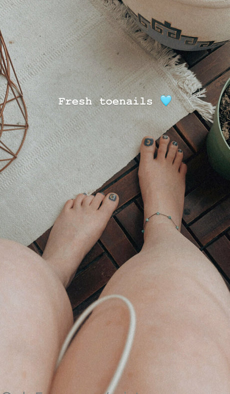 petite ébène onlyfans plutôt sexy photo