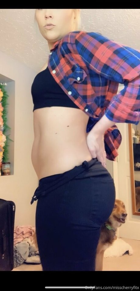 misscherryfitx étoile chaude galeries