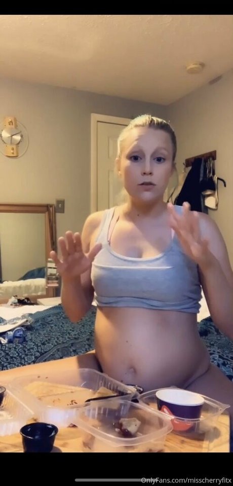 misscherryfitx art étoile galeries