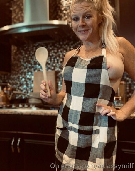 aclassymilf modèle sexy collection