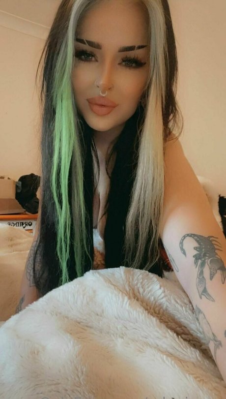 edenivyxo nus star du porno galerie