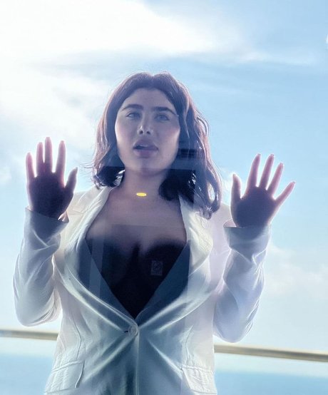 Angie Khoury xxx star du porno galerie