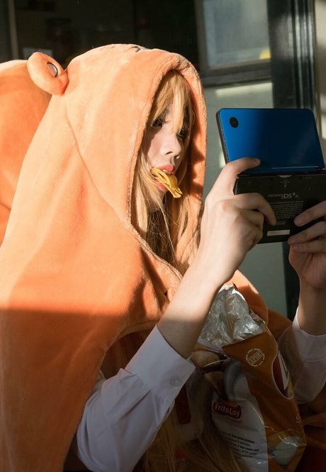 Kura Onee san actrice xxx archive