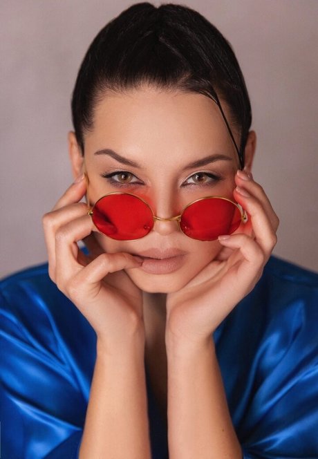 Ann Shakhovskaya modèle gratuit collection