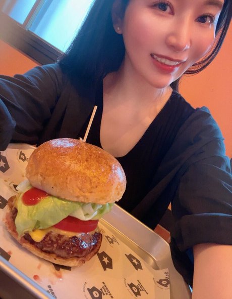 Rikako Katayama meilleur modèle archive