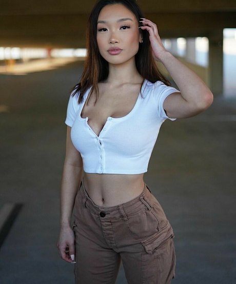 bébé brune onlyfans haute définition érotique archive