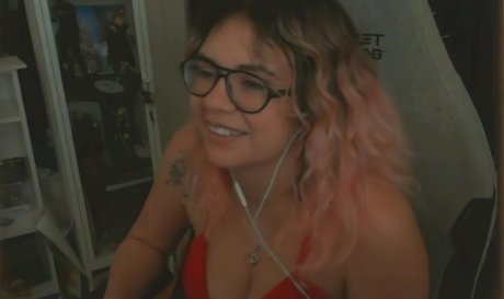 Tiffany Lockheart modèle exclusif galeries