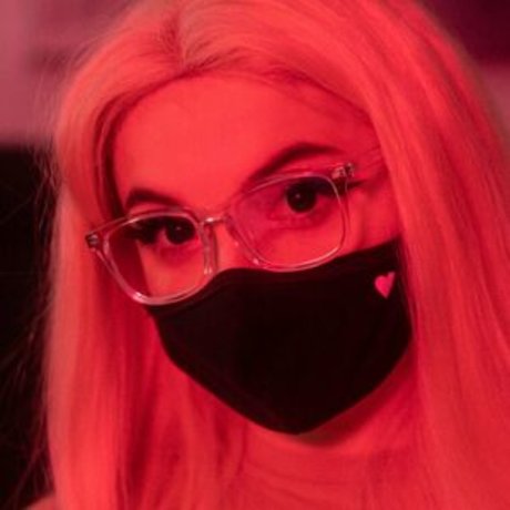 Aurelia Baker nus star du porno images