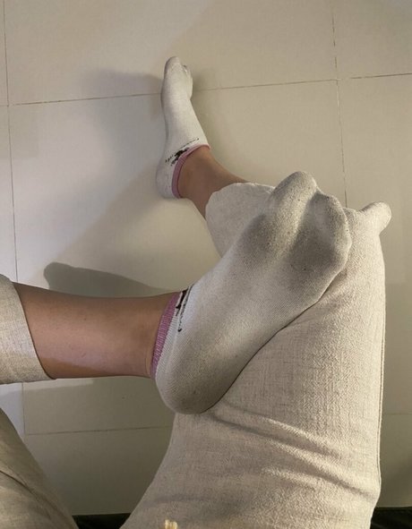 eurasian feet Fotoaufnahmen