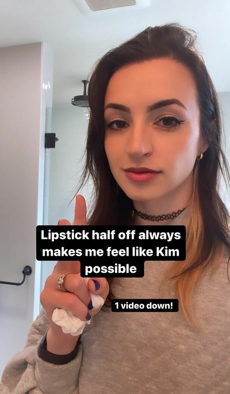 Gibi Asmr modèle xxx photo