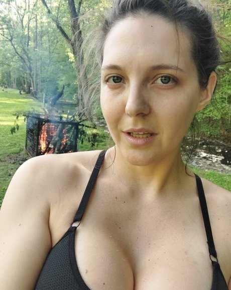 Sadie Holmes jolie étoile galerie