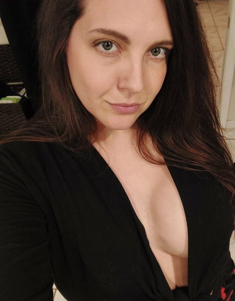 Sadie Holmes xxx star du porno photo