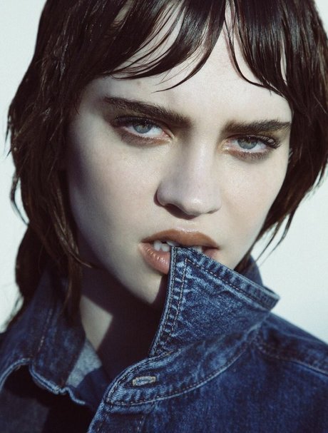 Sophie Thatcher top star photos