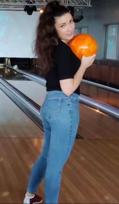 yabbe nus de stars du porno img