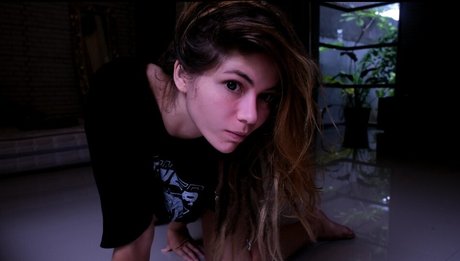 Nancy Novikova modèle adulte galerie