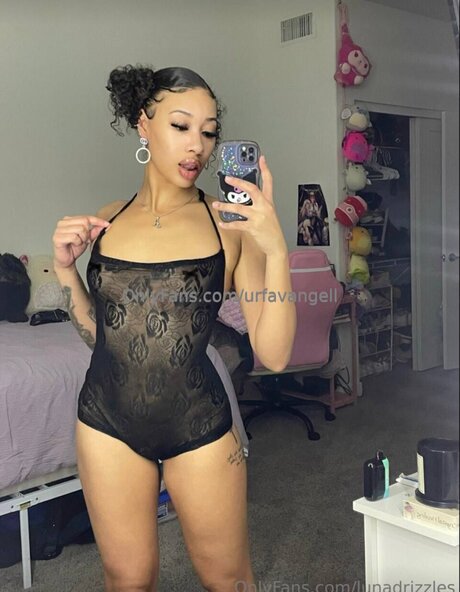 fellation transexuelle onlyfans chaud photo