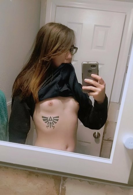 ArchieRabid modèles nus des photos