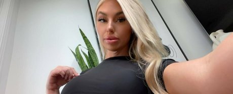 arabes épais onlyfans sexy en haute qualité images