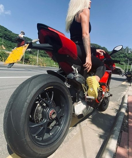 Veta George Models étoile de l'art image