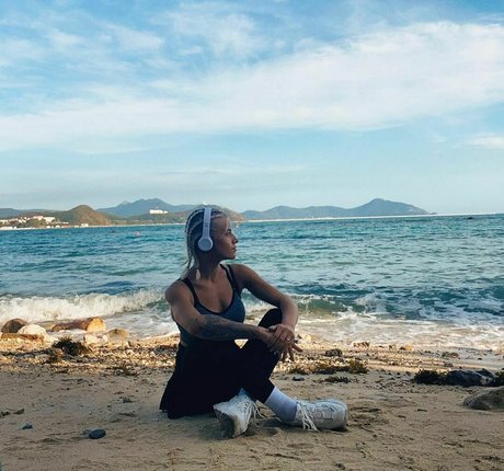 Veta George Models étoile gratuite collection