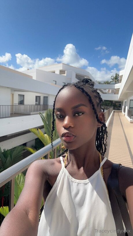 traceycindyxxx modèle de haute qualité image