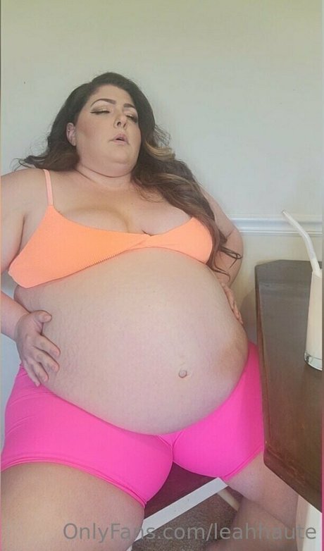 leahhaute étoile érotique photo