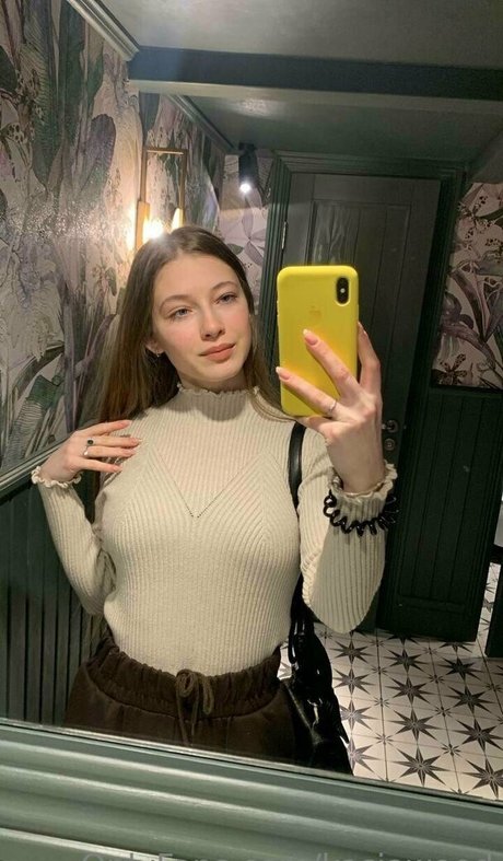 kasiawood star érotique image