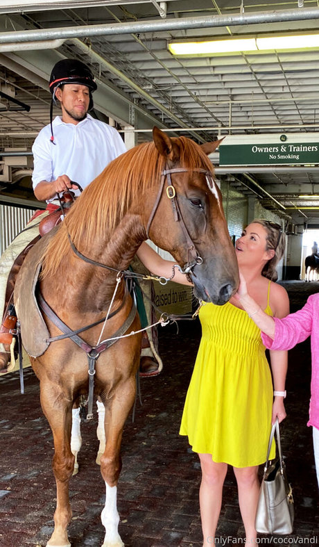 jolie ébène onlyfans nus gratuits galerie