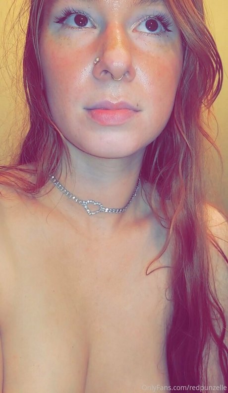 pom-pom girl nue onlyfans chaud sympa photo