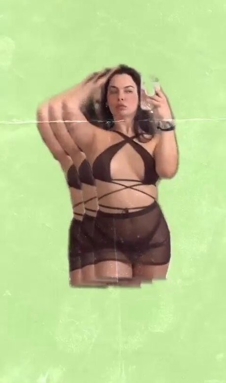 Isabella Gomez étoile magnifique photo