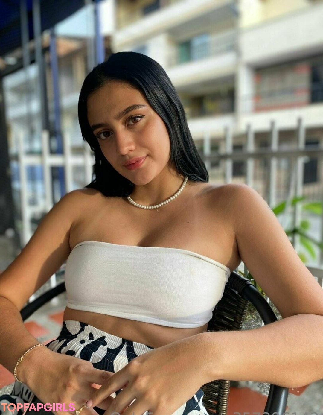 karina fernandez étoile chaude des photos