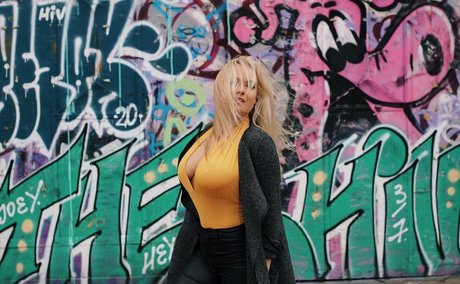 Steffi Landerer sexe star du porno photos