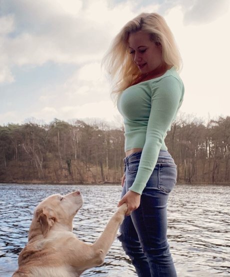 Steffi Landerer art star du porno collection