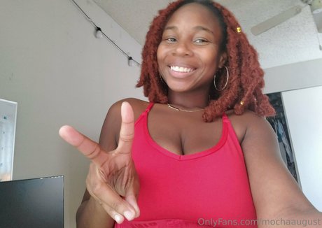 mochaaugust modèle meilleur collection