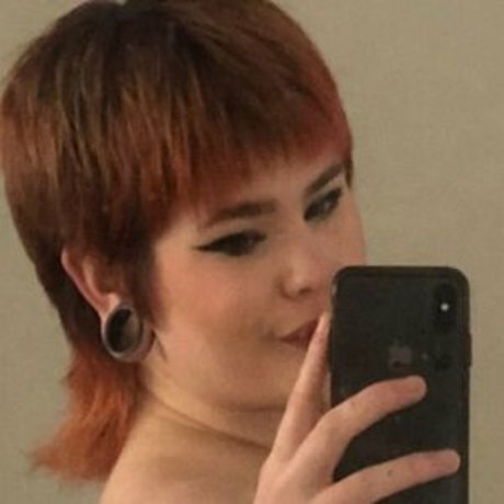 Spic3girlxx modèle xxx photo