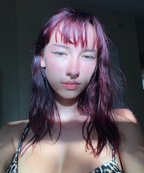 sonyapaints actrice adulte photo