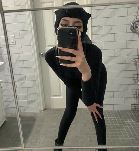 Daisyrot modèle érotique des photos