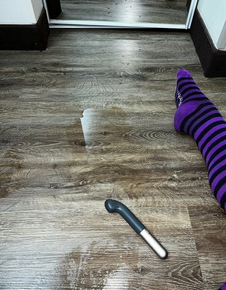 asinnersparadise modèle adulte des photos