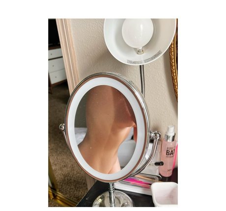 Girl On Cinema nus étoiles archive